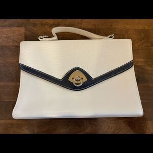 COOL purse 👜 Woman’s handbag